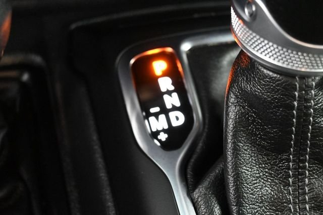 Used 2024 Blue Jeep Sport S image 29