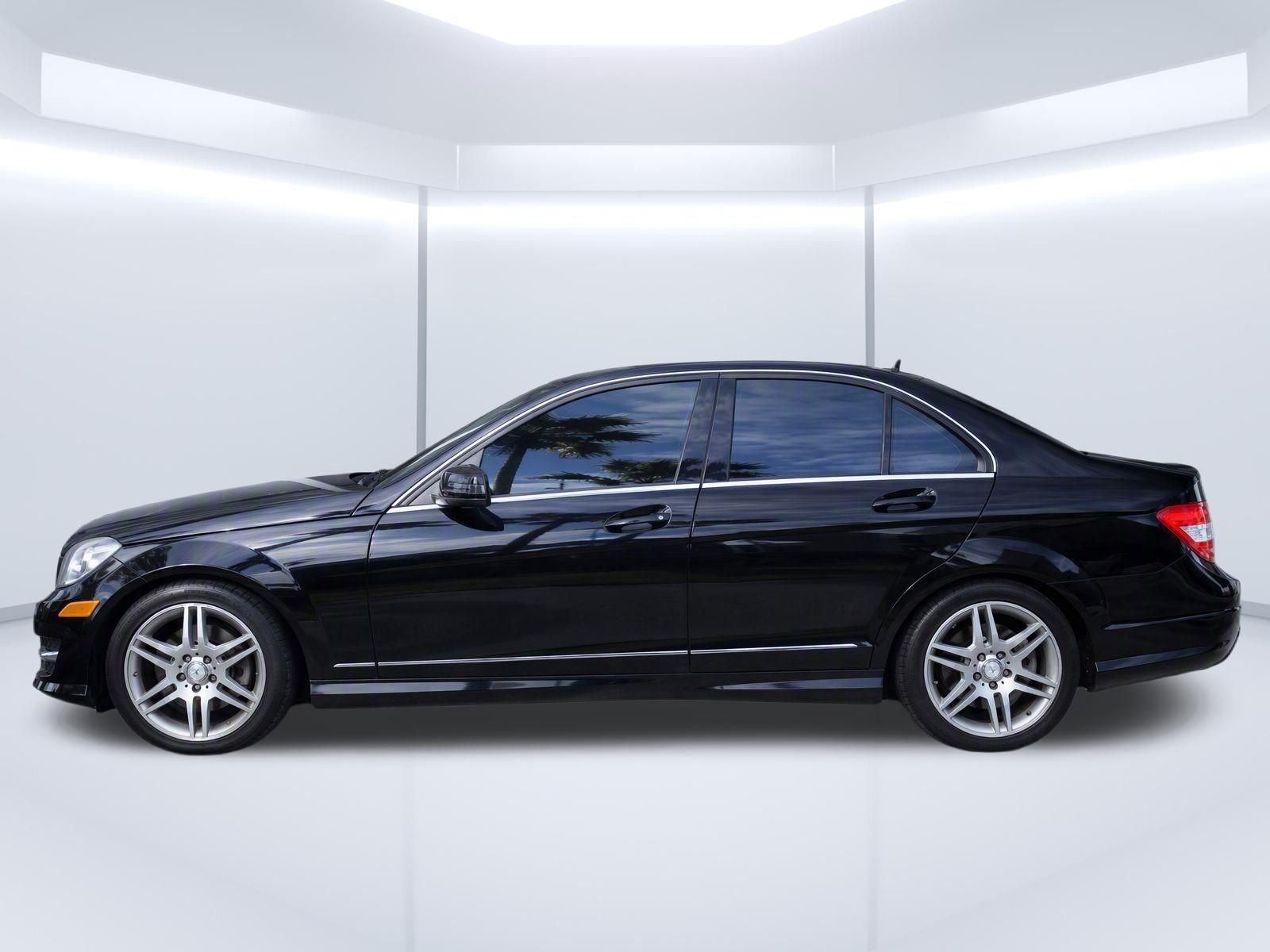 Used 2010 Black Mercedes-Benz C 350 image 6