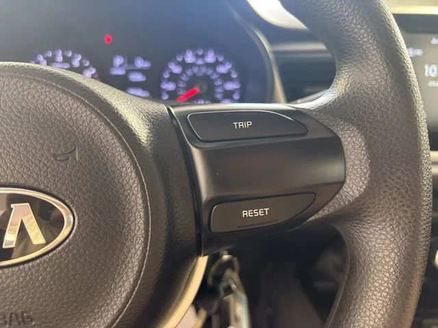 Used 2020 Black Kia LX image 7
