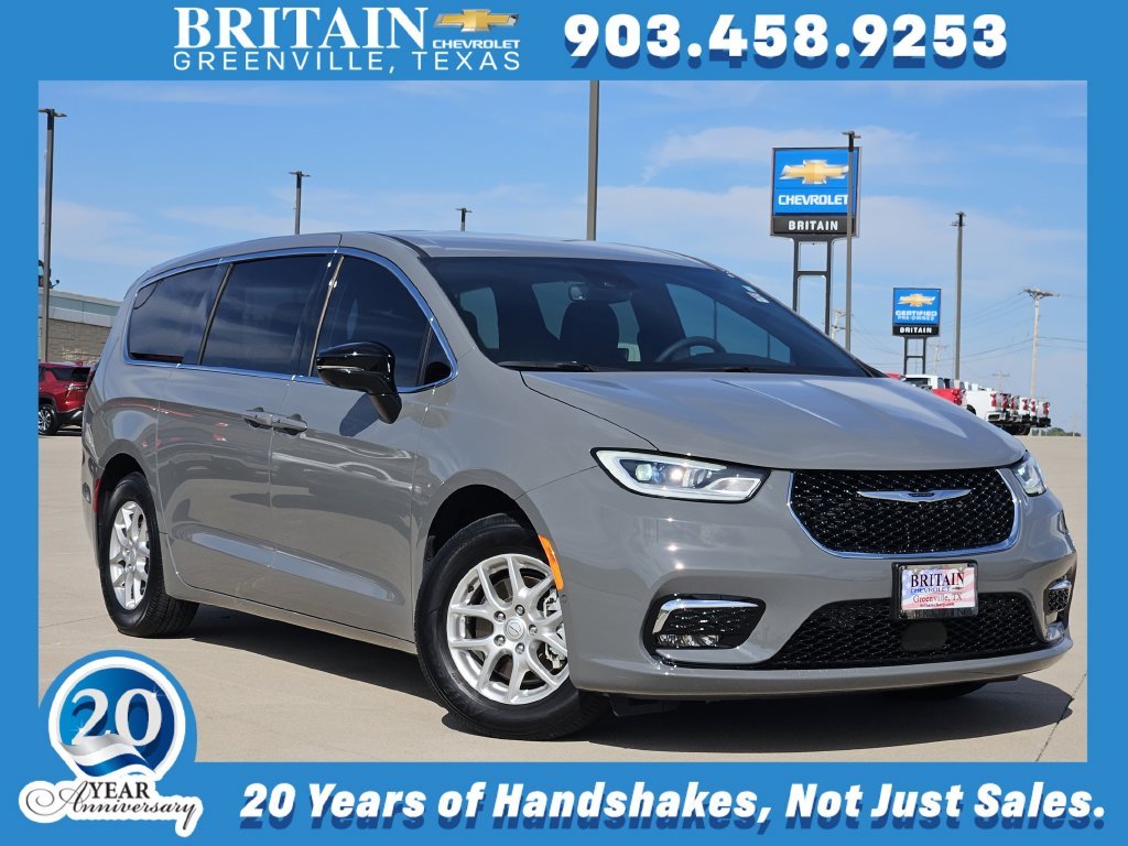 2025 Chrysler Pacifica