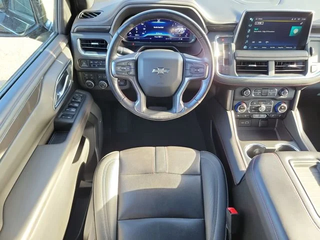 2022 Chevrolet Suburban RST - Photo 18
