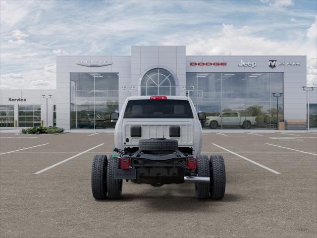 New 2026 Bright White Clear-Coat Exterior Paint RAM Tradesman image 33