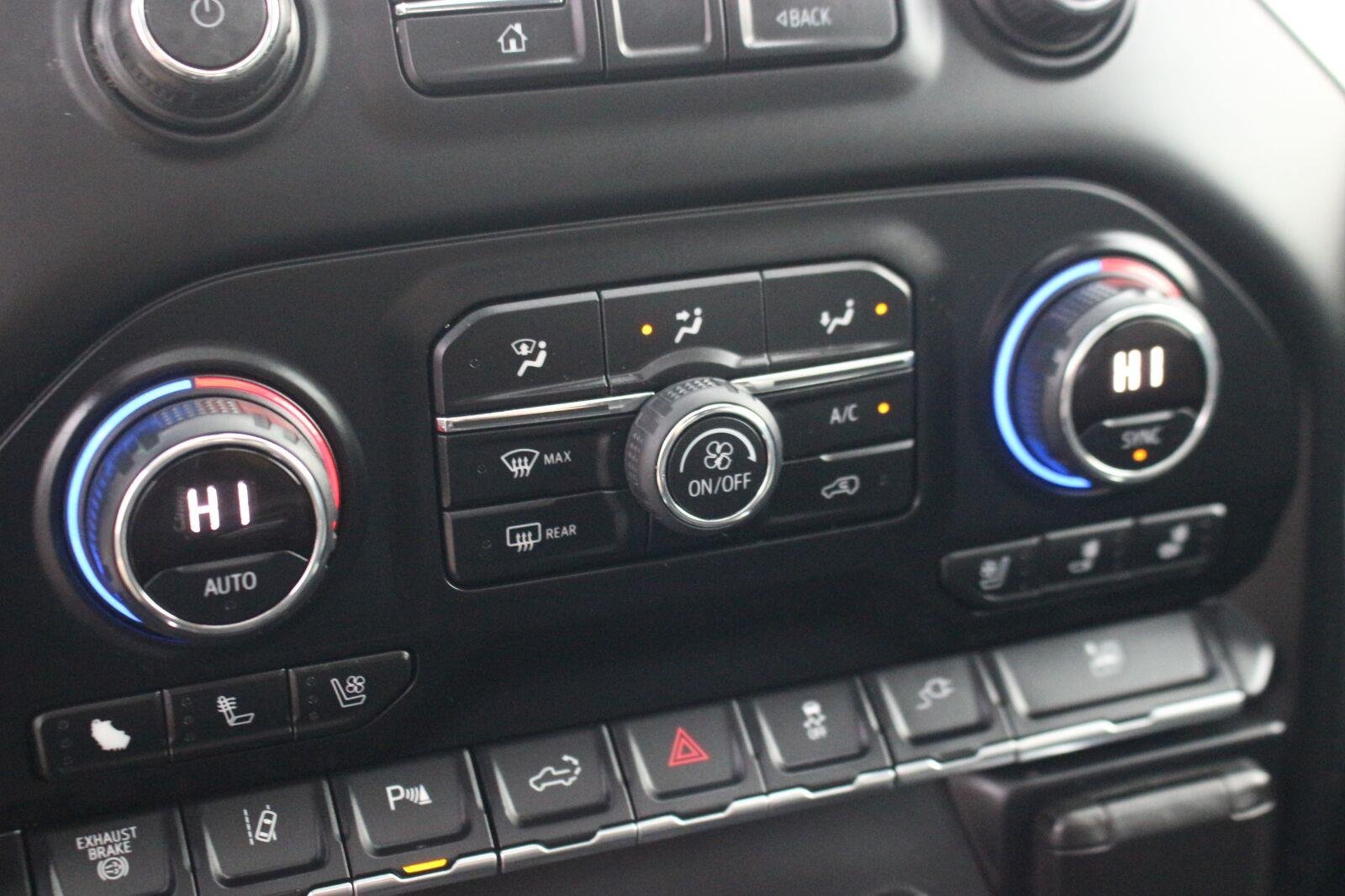 Used 2020 BLACK Chevrolet High Country image 28