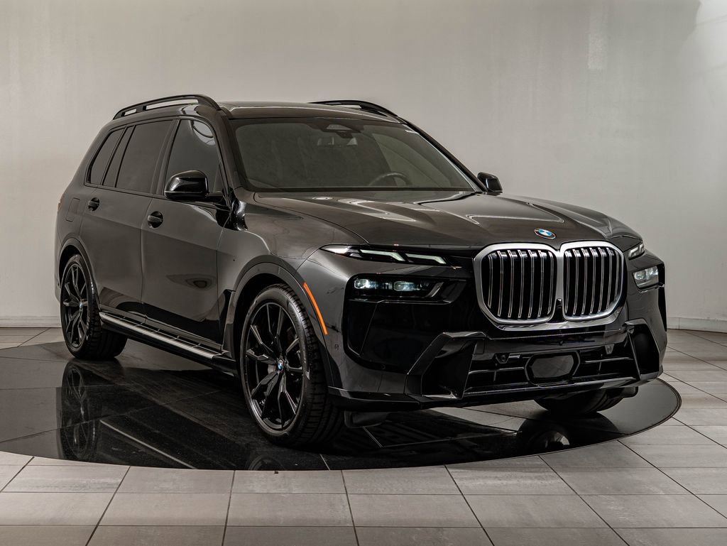 Used 2025 Black Sapphire Metallic BMW xDrive40i image 3
