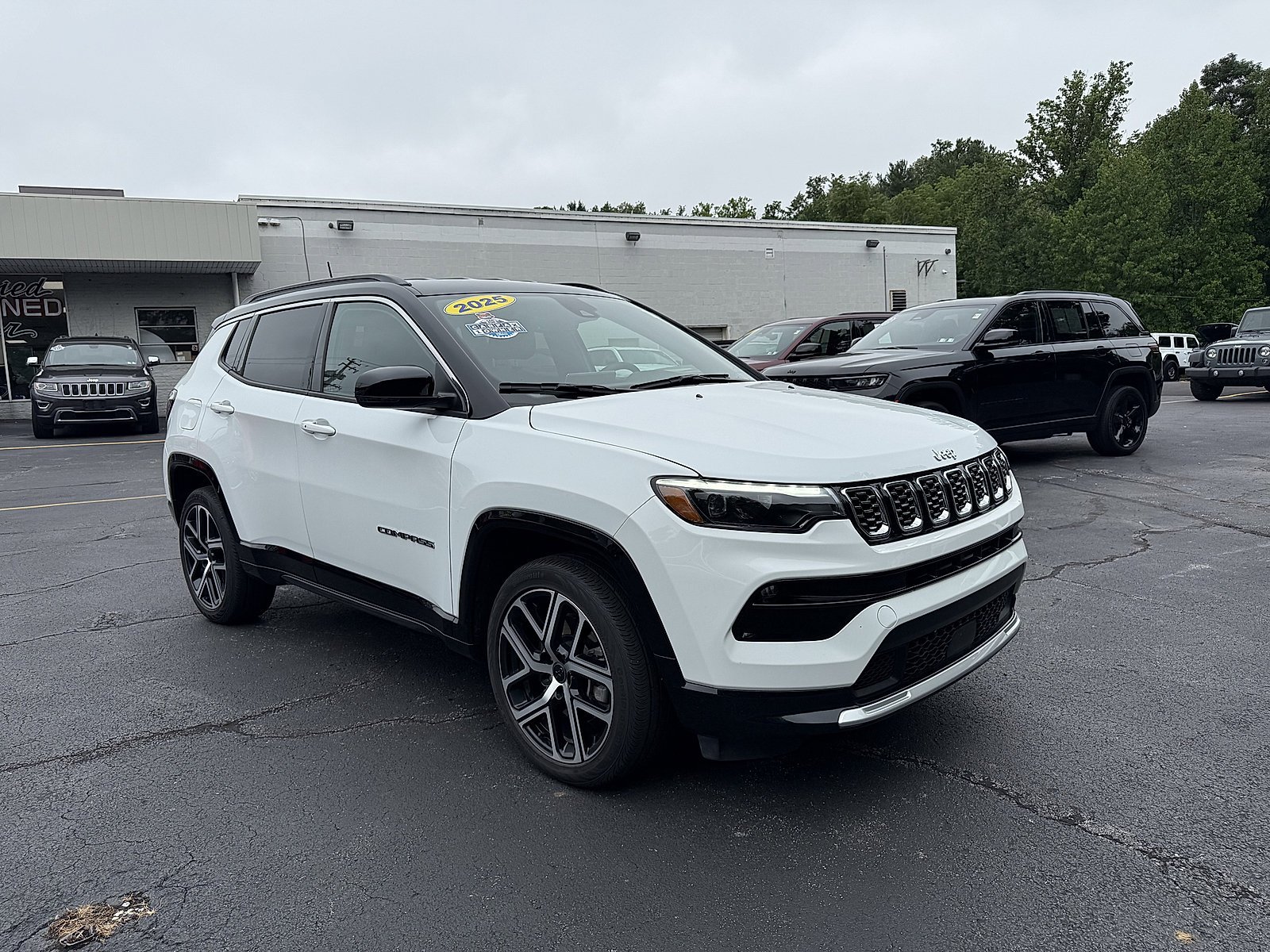 Used 2025 Bright White Clearcoat Jeep Limited image 7