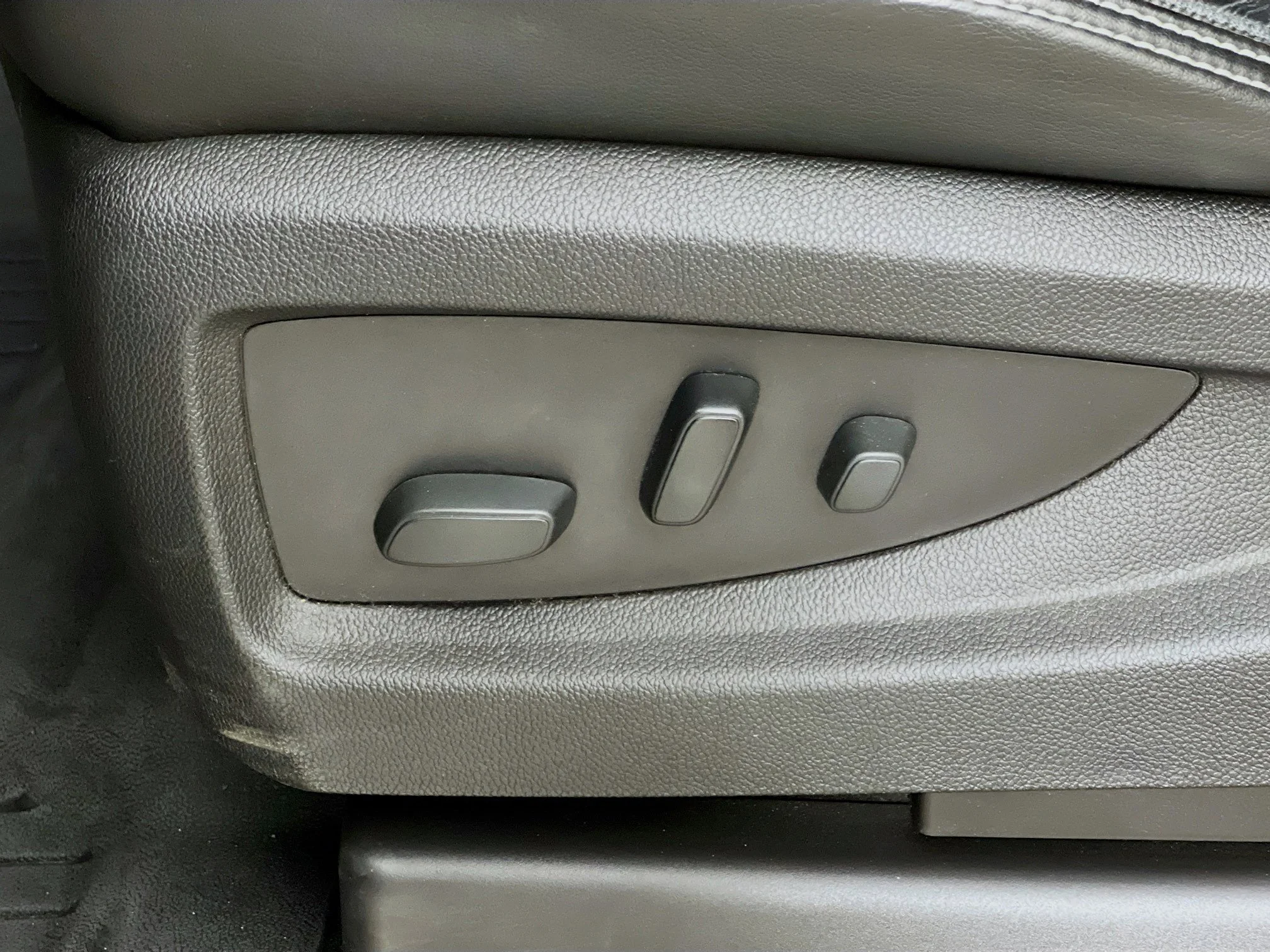 2017 GMC Yukon XL Denali - Photo 11