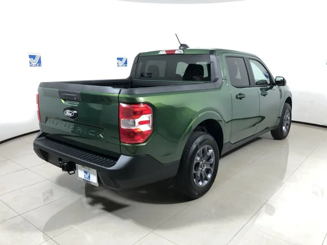 New 2025 ERUPTION GREEN Ford XLT 2.5L Hybrid Super Crew Cab image 5