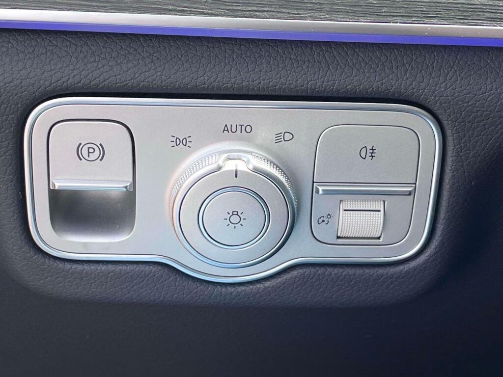 New 2026 Selenite Grey Metallic Mercedes-Benz GLE 450 image 35