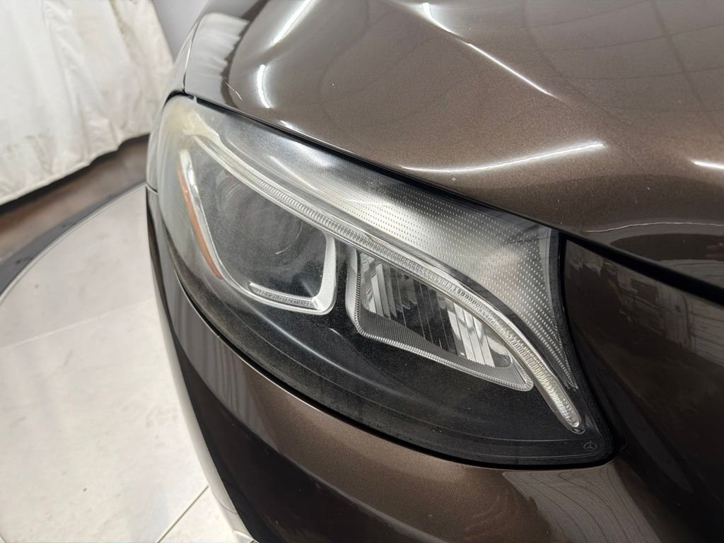 Used 2017 Brown Mercedes-Benz GLC 300 image 8