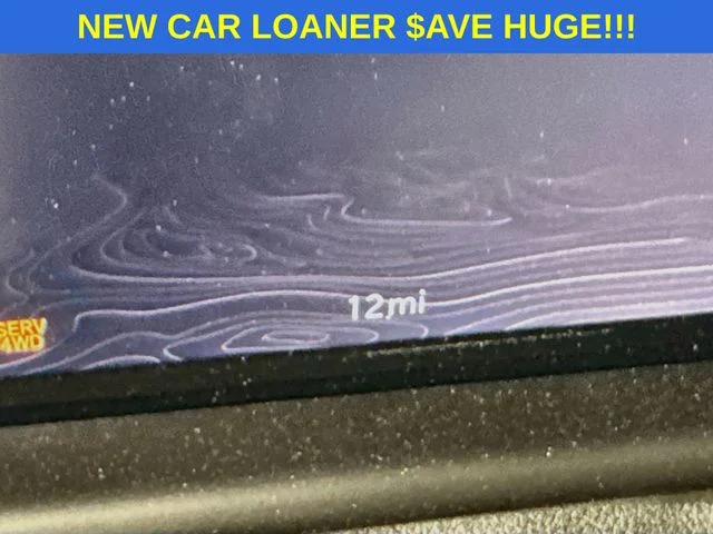 New 2026 Bright White Clear-Coat Exterior Paint Jeep Grand Wagoneer image 12