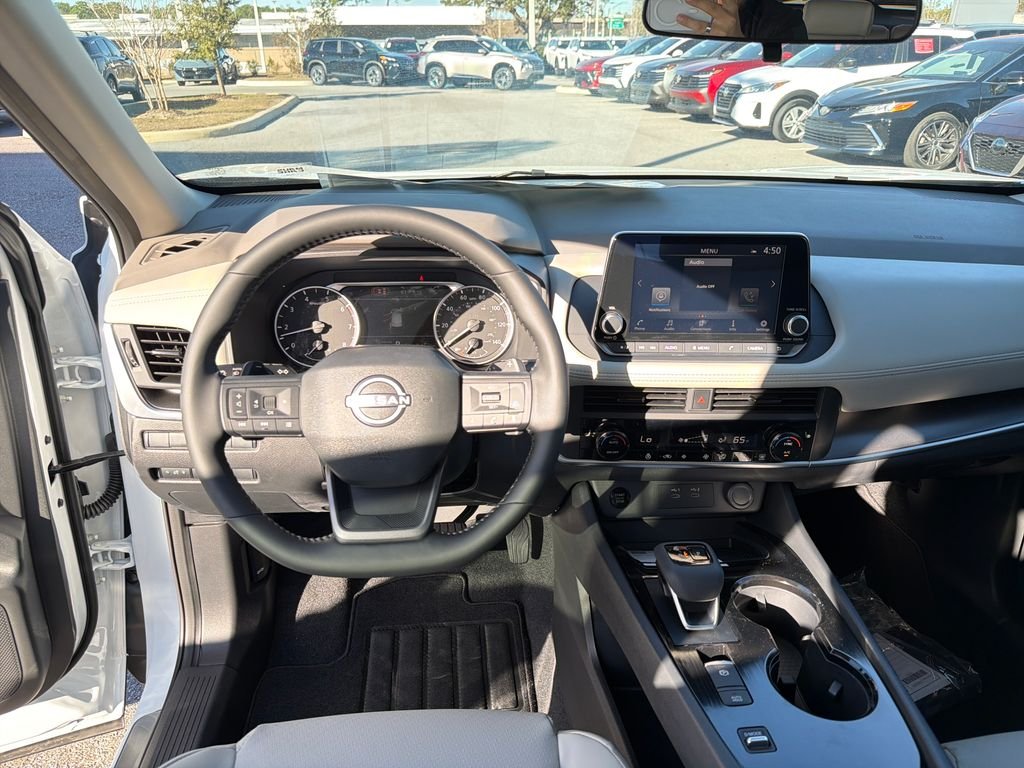 New 2026 Nissan Rogue Dark Armor 4D Sport Utility