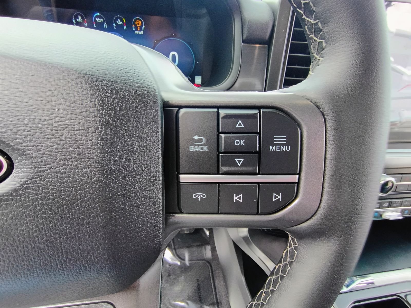 New 2026 Avalanche Ford Lariat® image 12