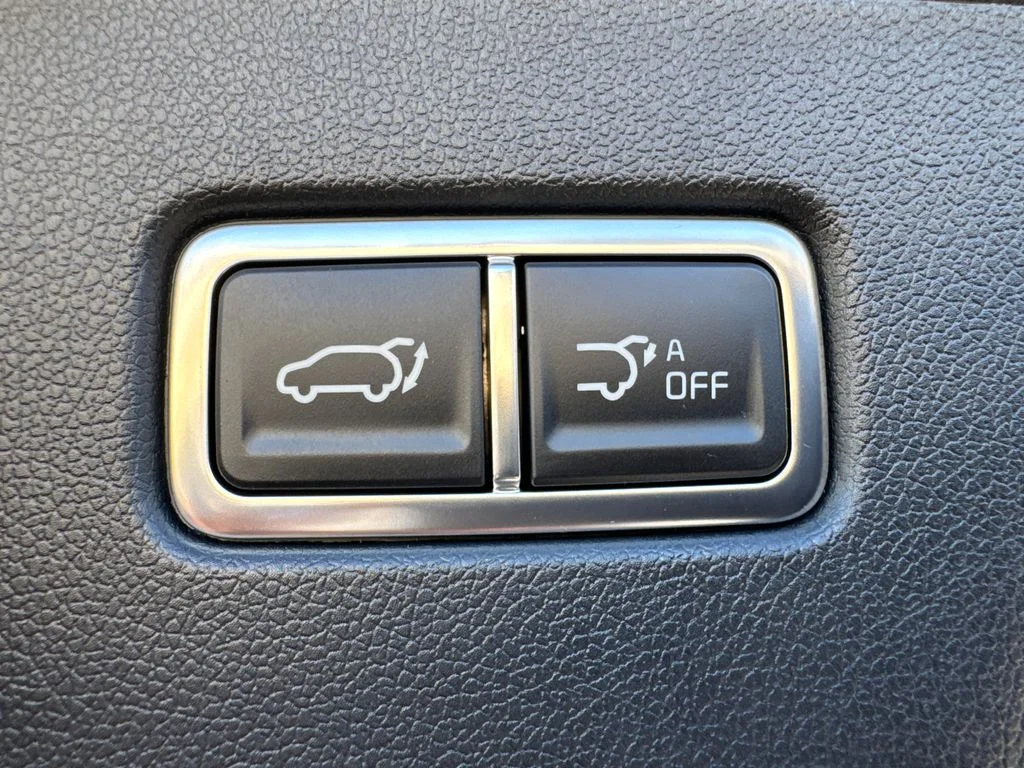 2026 Kia Sorento EX - Photo 19