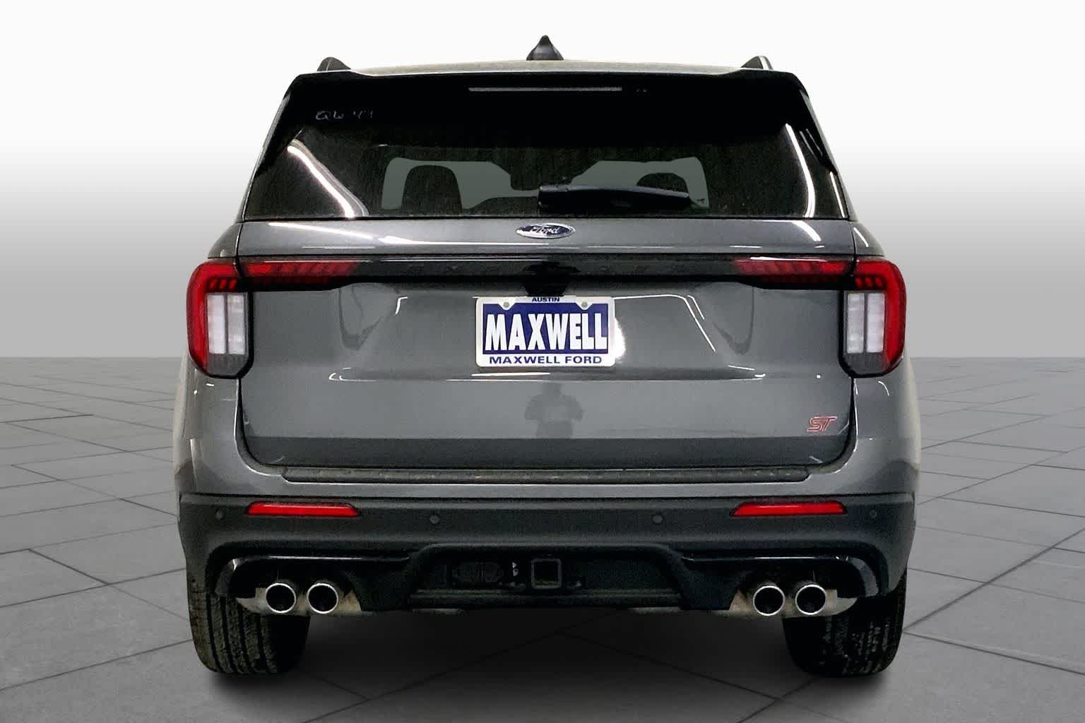Used 2025 Carbonized Gray Ford ST image 5