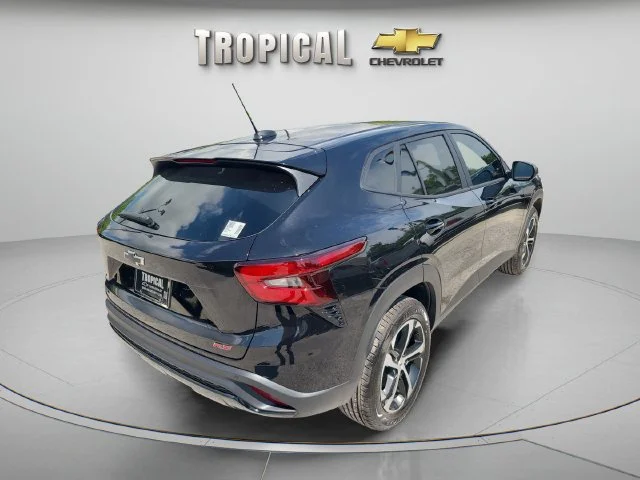 New 2026 Mosaic Black Metallic Chevrolet 1RS image 5
