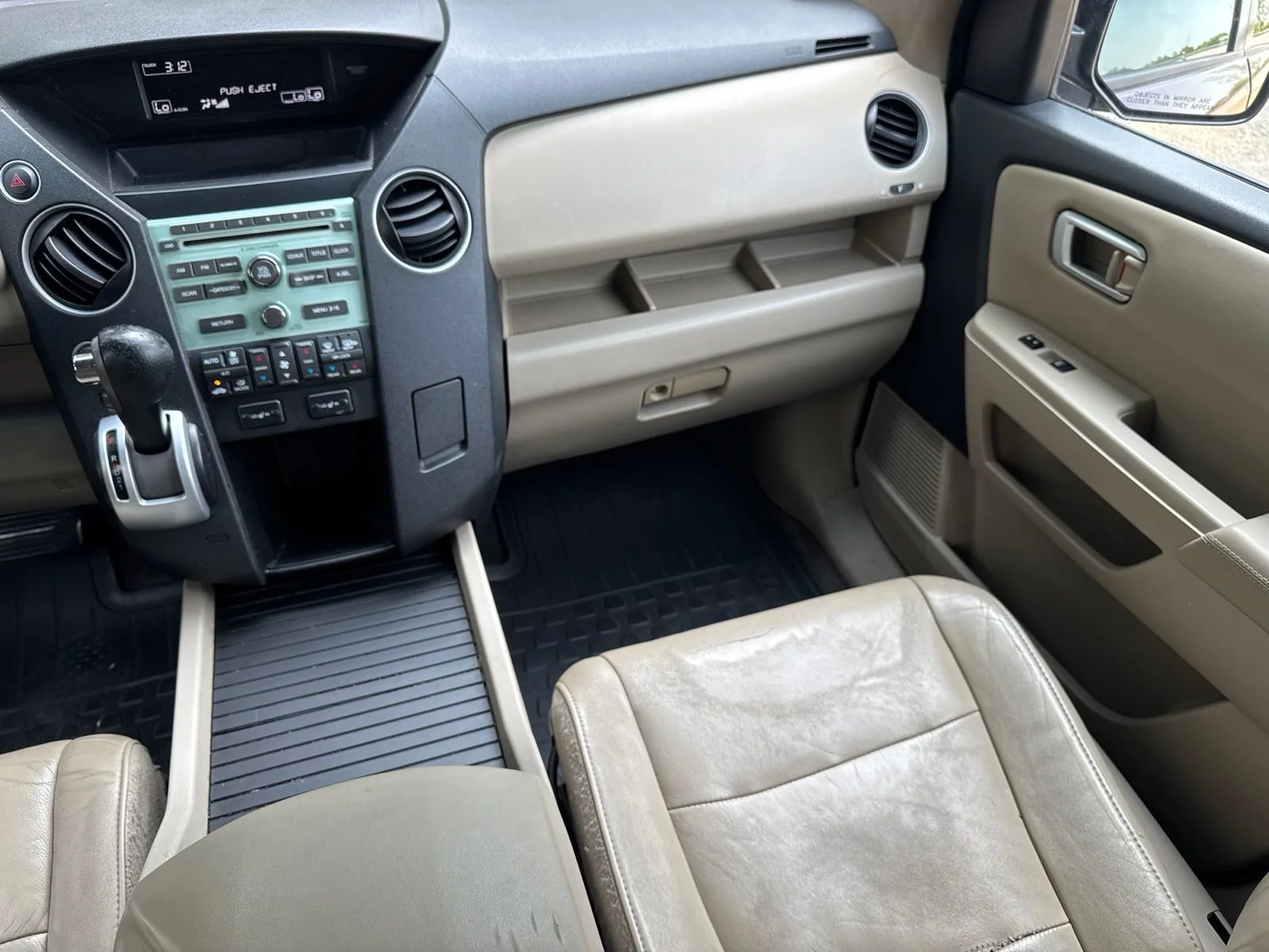 Used 2011  Honda EX-L image 27