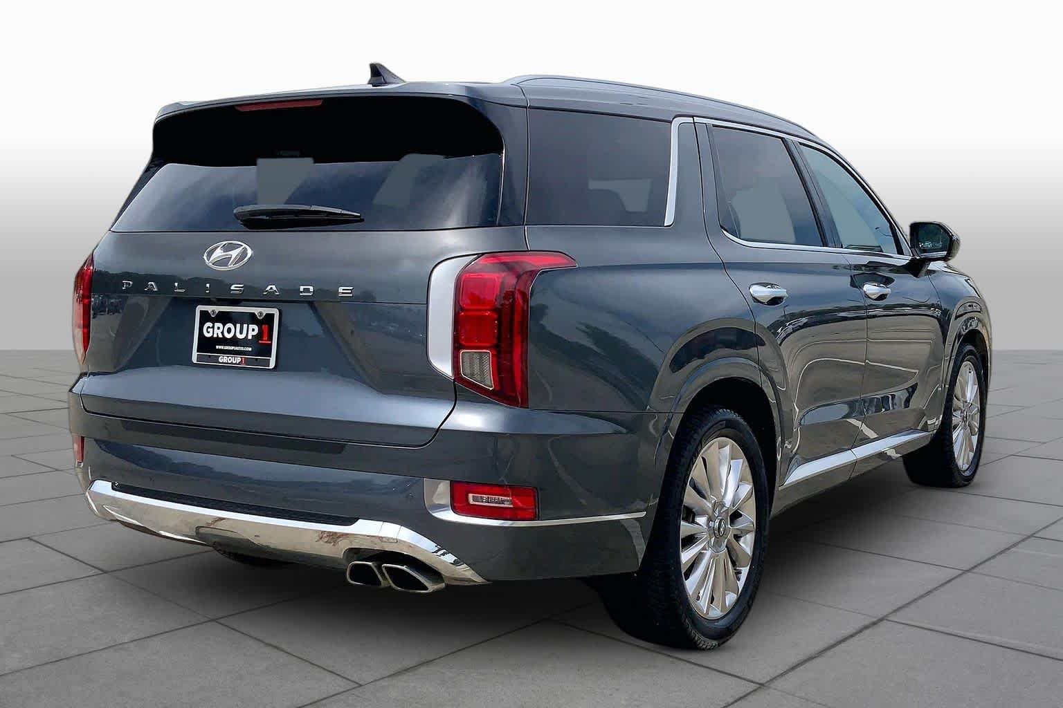 Used 2020 Steel Graphite Hyundai Limited image 13