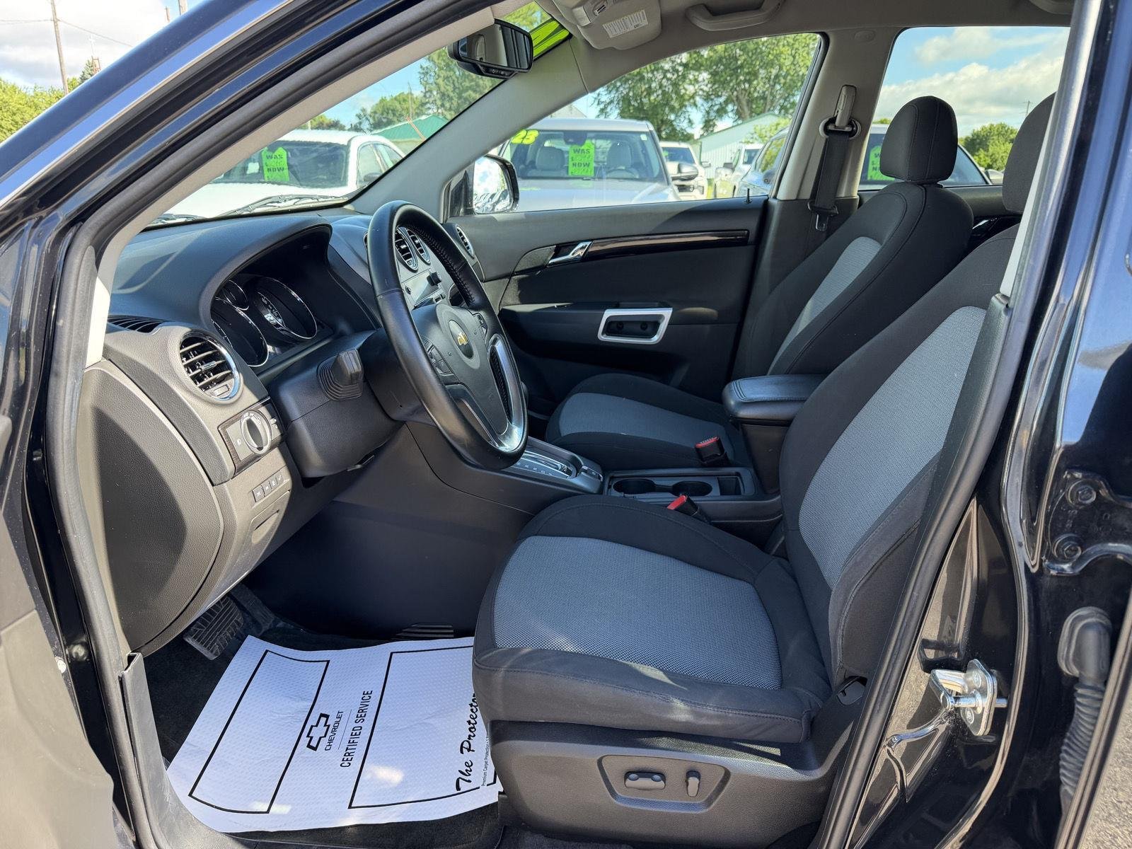 Used 2014 Black Granite Metallic Chevrolet LT image 10
