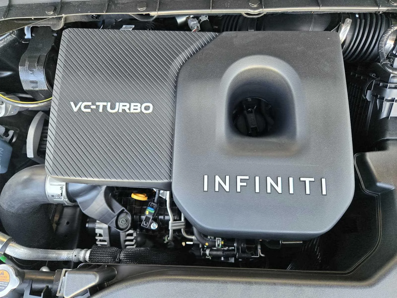 Certified Used 2026 Mineral Black INFINITI LUXE image 22