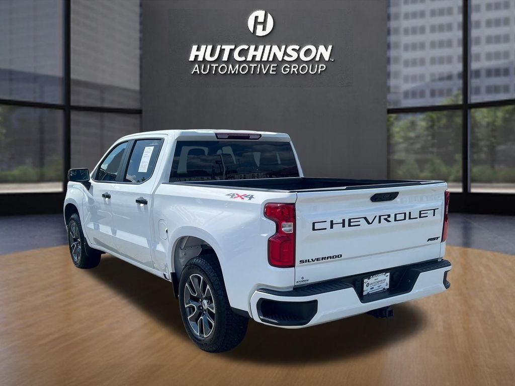 Used 2024 White Chevrolet RST image 5