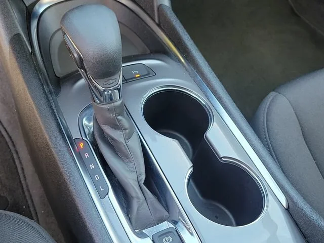 2025 Chevrolet Malibu 1LT - Photo 34