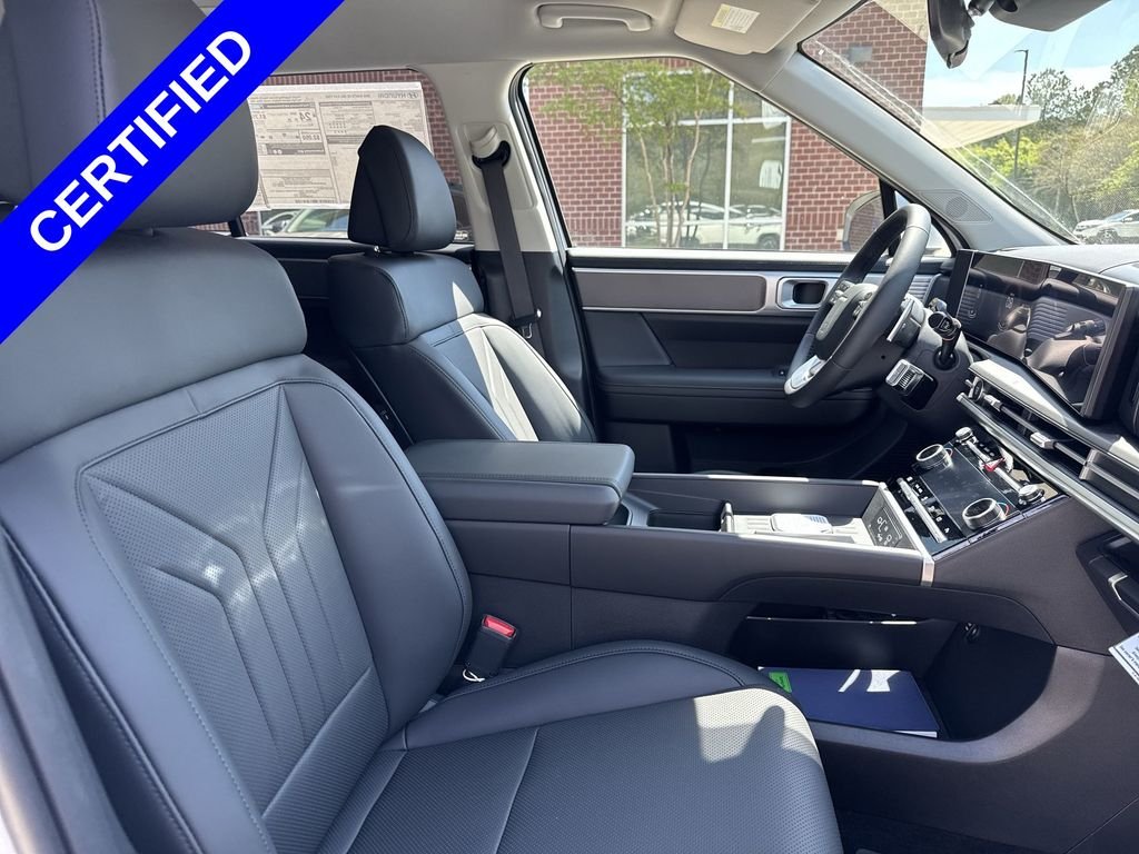Used 2026 White Hyundai SEL image 25