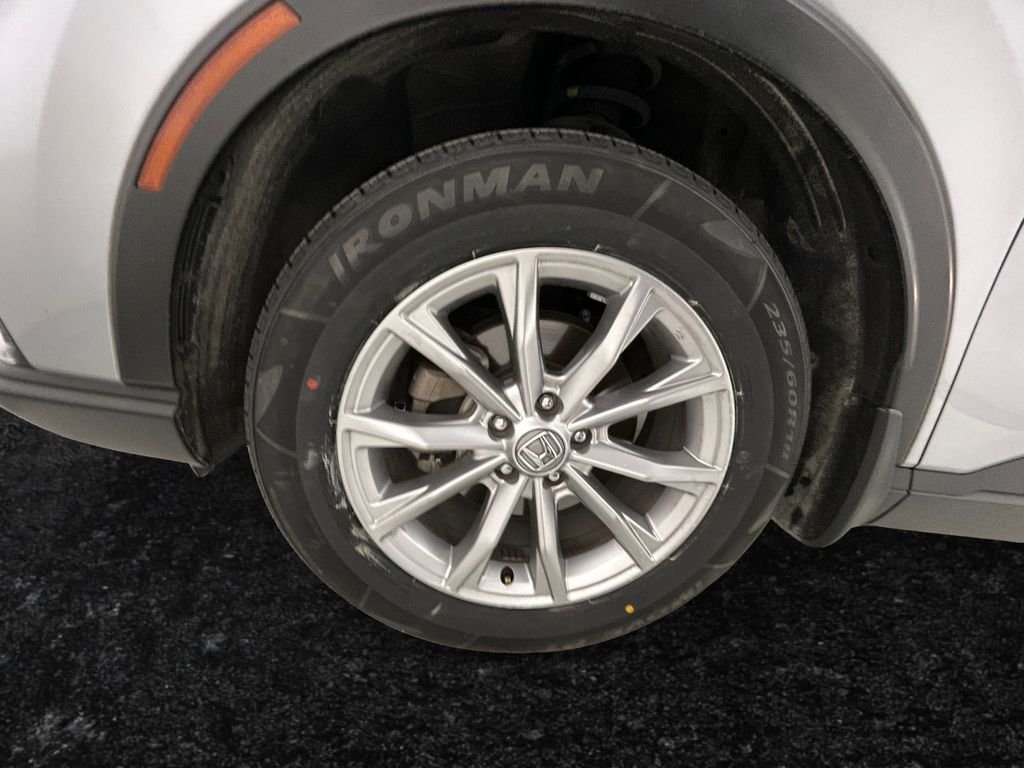Used 2024 Silver Honda EX image 27