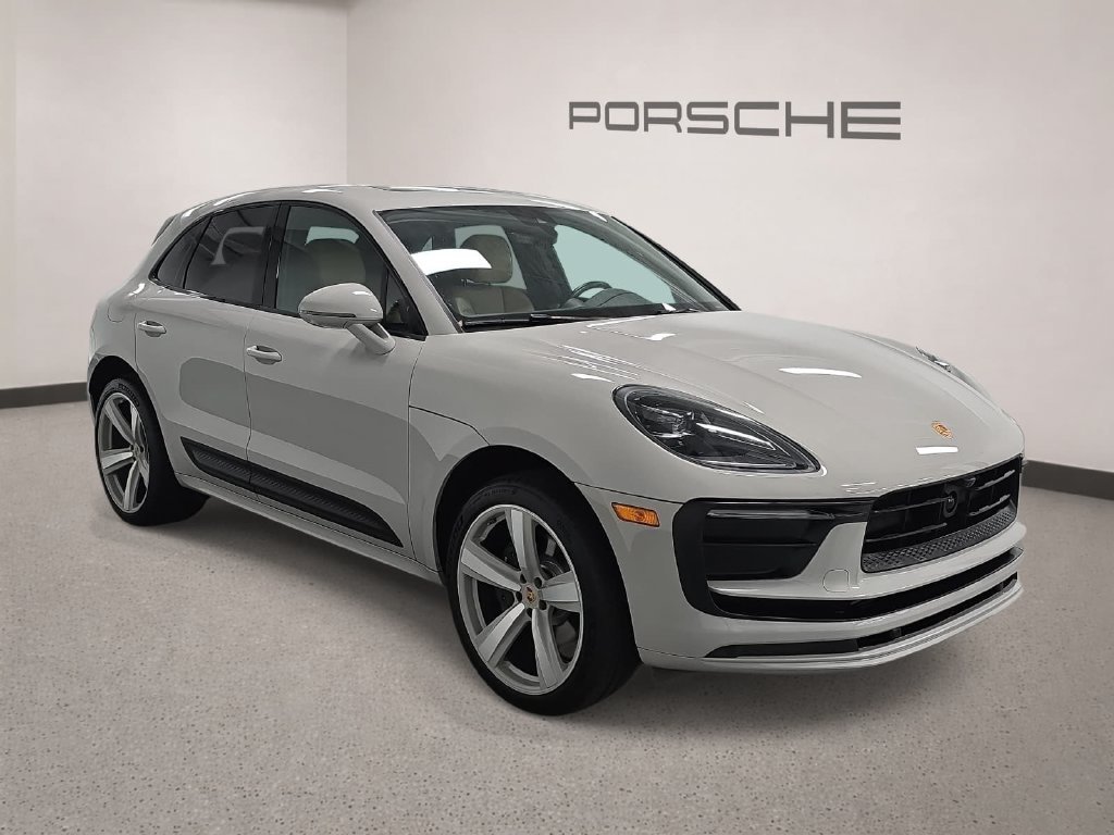 Certified Used 2023  Porsche  image 7