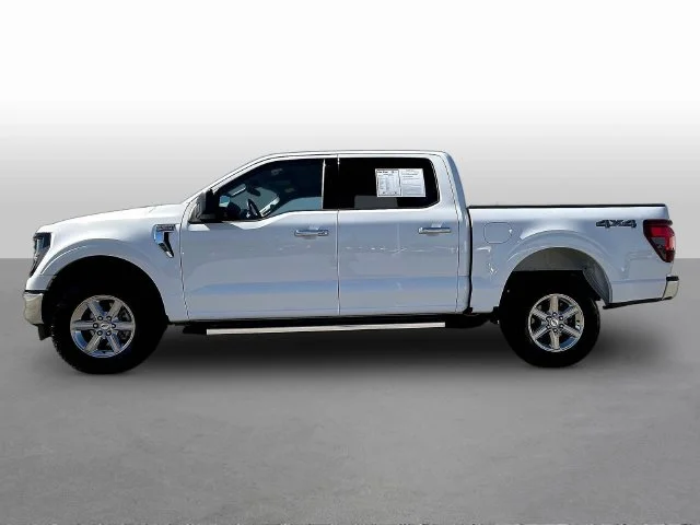 Used 2025 White Ford XLT image 4