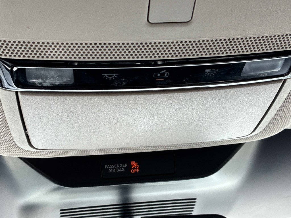Used 2025 Gray Nissan SV image 34