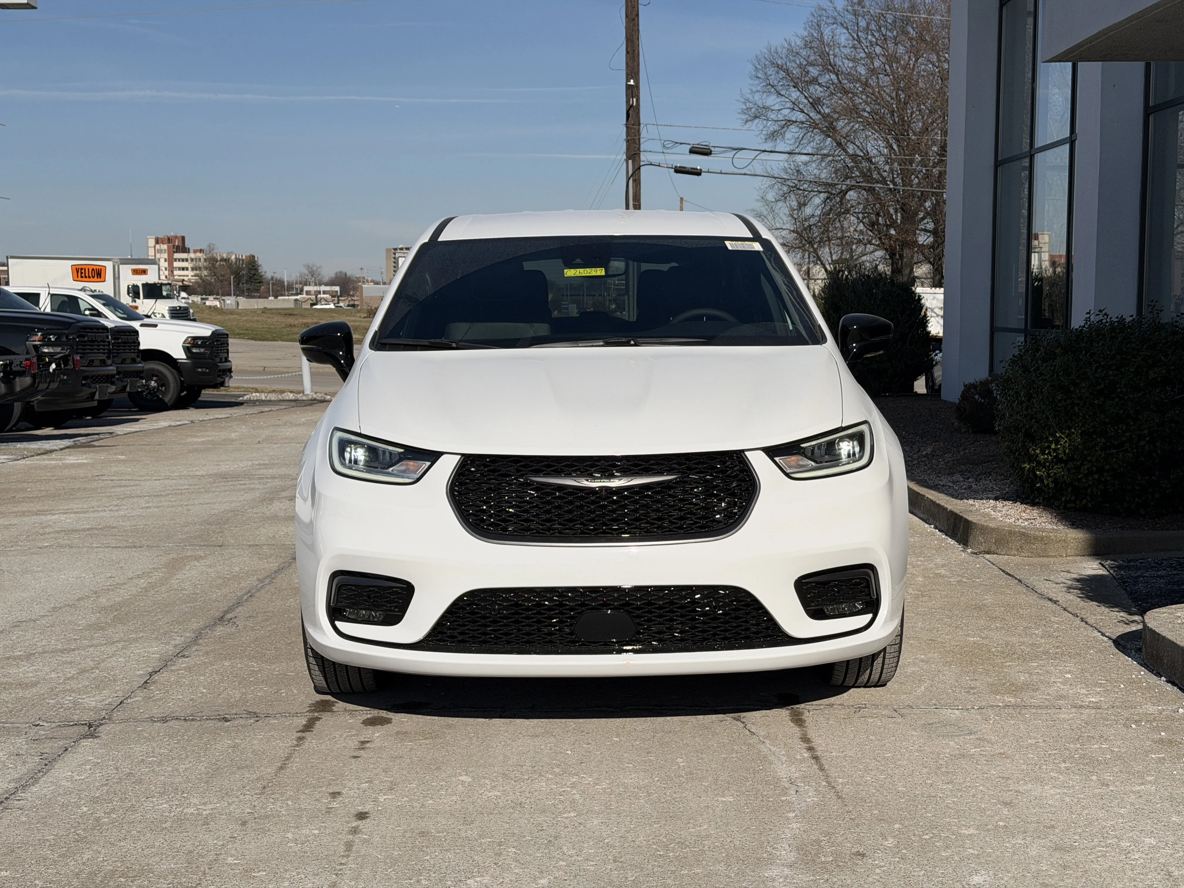 2026 Chrysler Pacifica Select - Photo 18