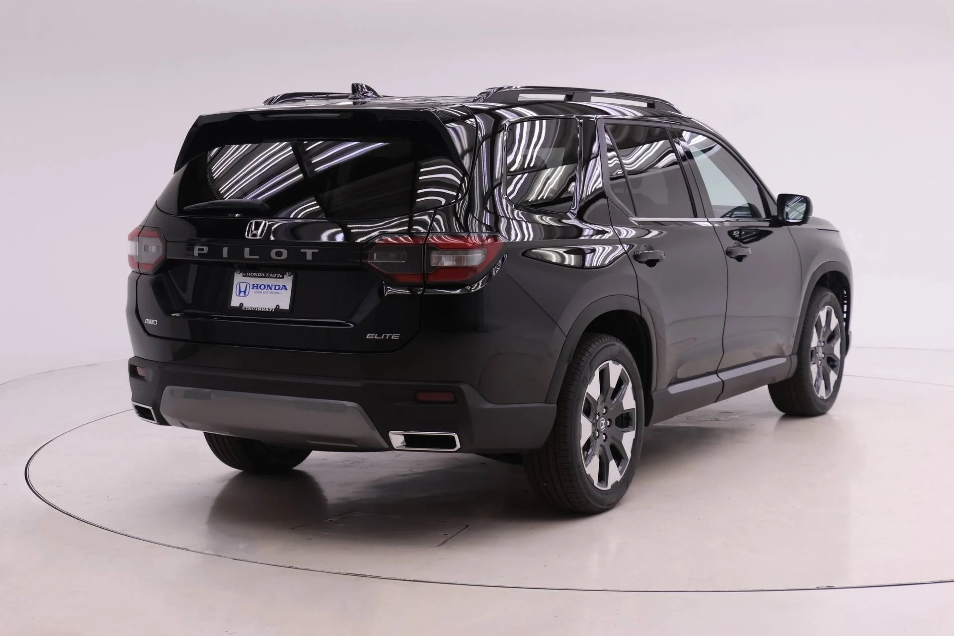 New 2026 Honda Pilot Elite 4D Sport Utility in Cincinnati