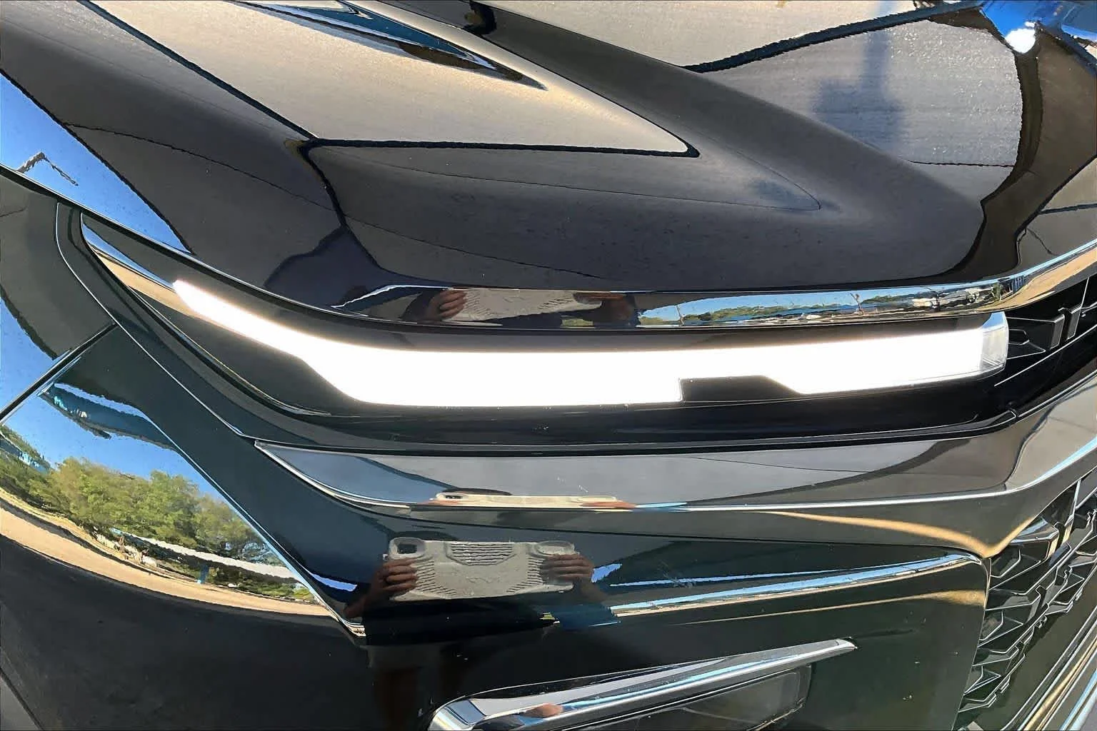 Used 2024 Mosaic Black Metallic Chevrolet AWD Z71 image 28