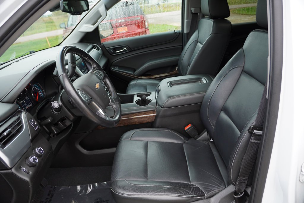 Used 2019 White Chevrolet LT image 16