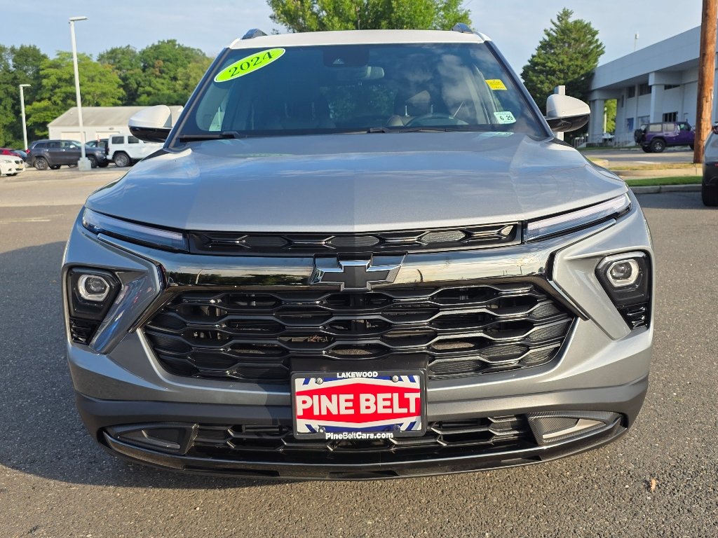 Used 2024 Sterling Gray Metallic Chevrolet ACTIV image 10