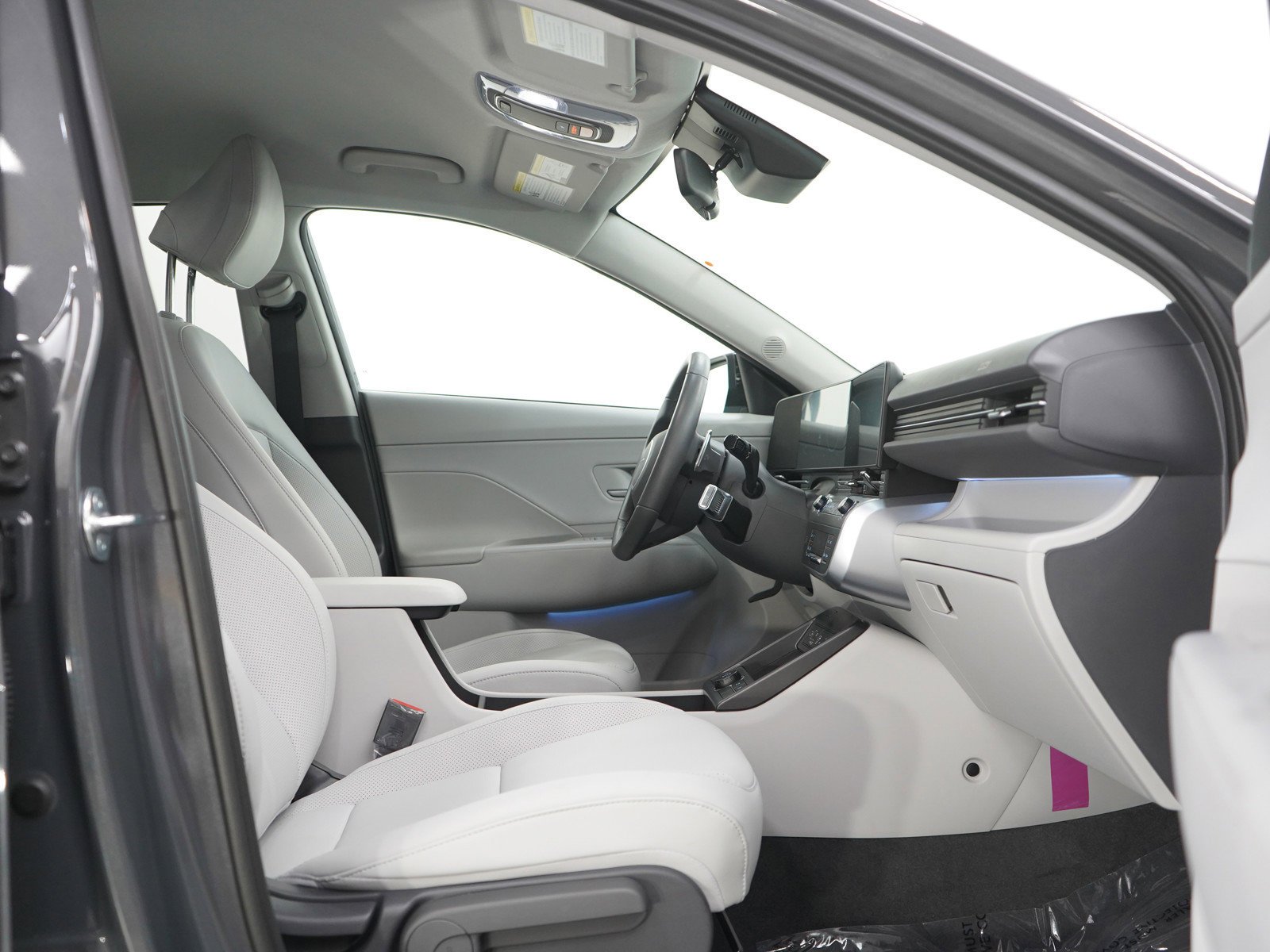 2026 Hyundai Kona SEL Premium - Photo 11