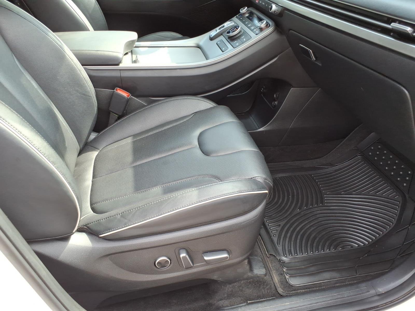 Used 2023 Hyper White Hyundai XRT image 19