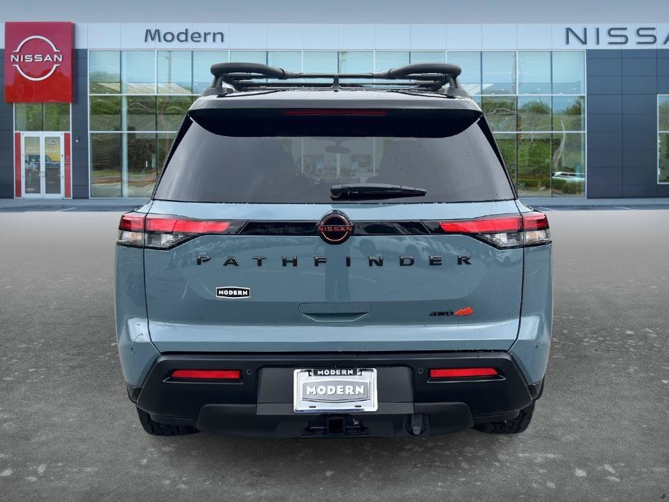 Used 2026 Baltic Teal/Super Black Nissan Rock Creek image 6