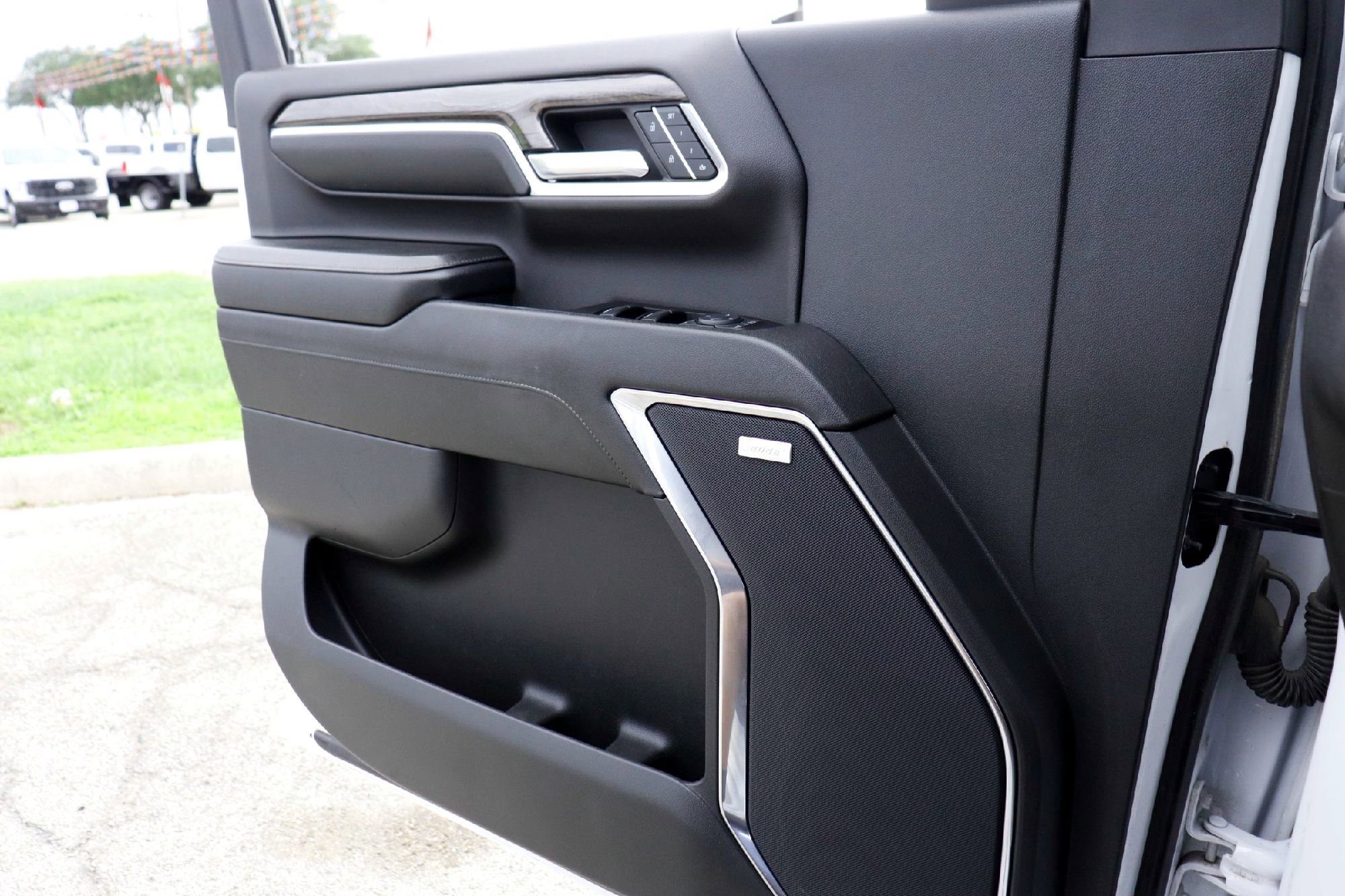 2024 Chevrolet Silverado 2500HD LTZ - Photo 18