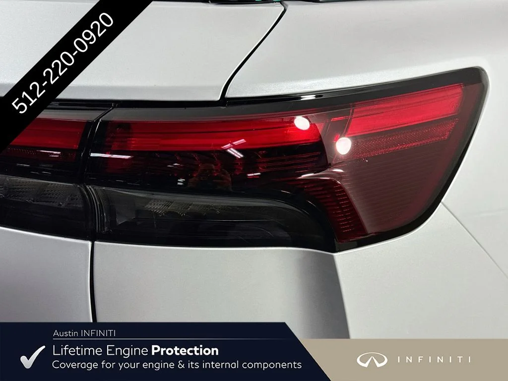 New 2027 White INFINITI LUXE image 35