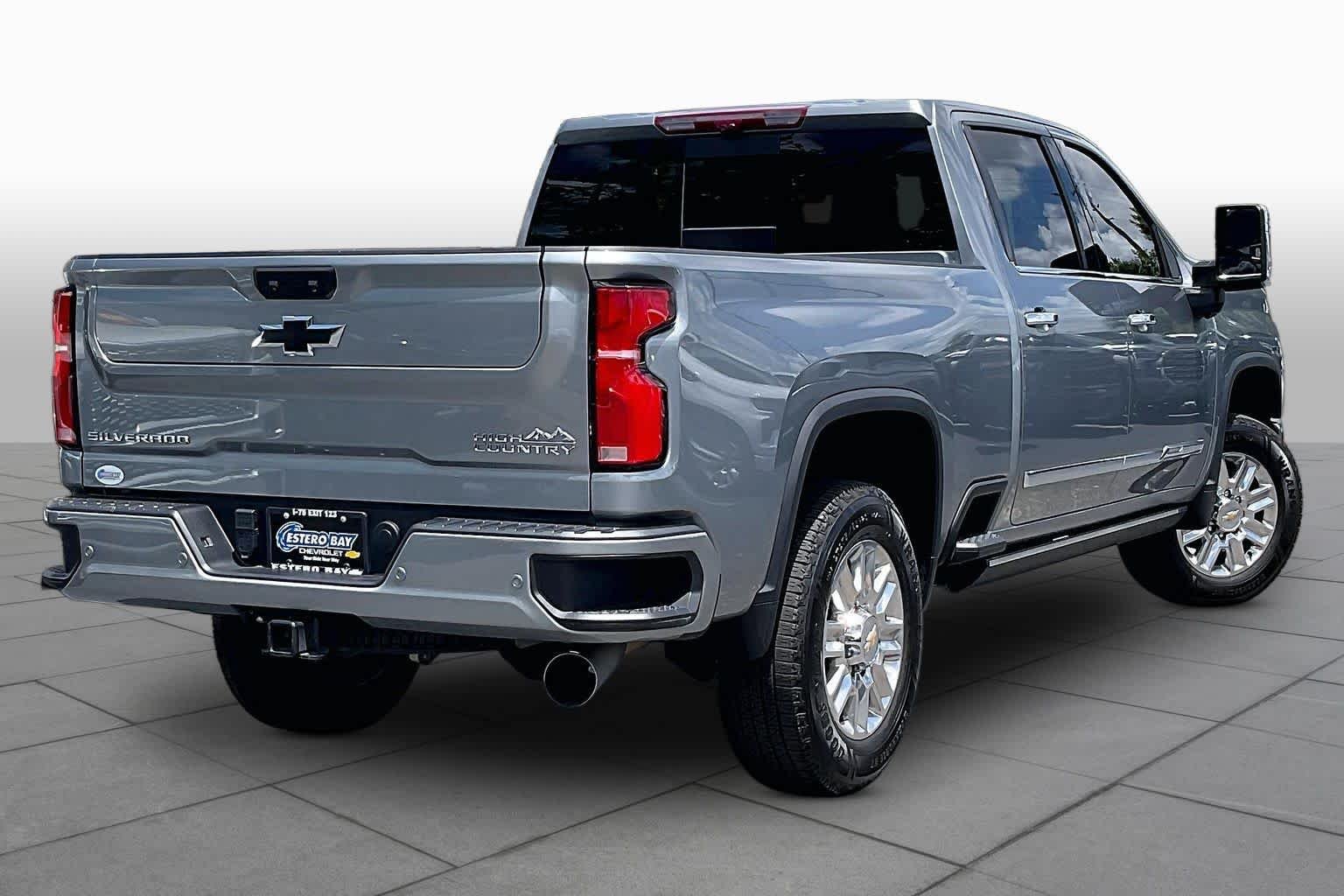 Used 2025 Sterling Gray Metallic Chevrolet High Country image 13