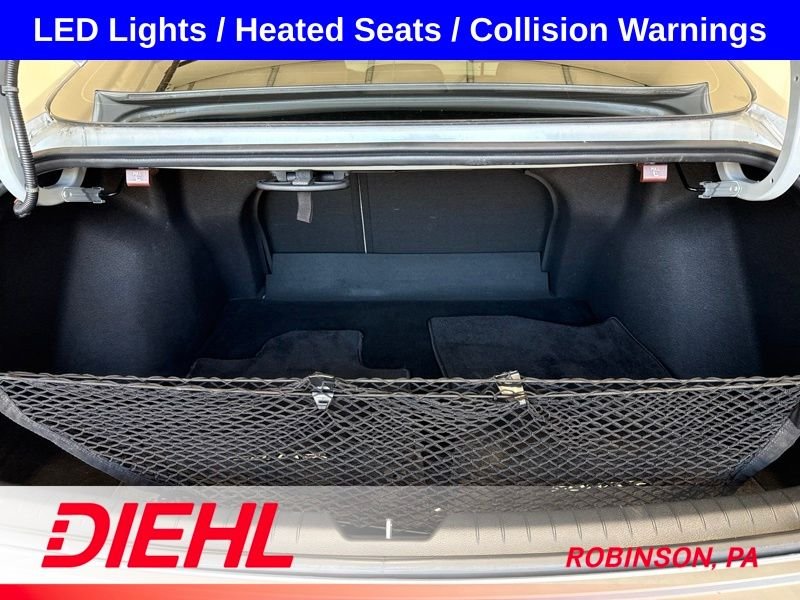 Used 2023 Silver Hyundai SEL image 9