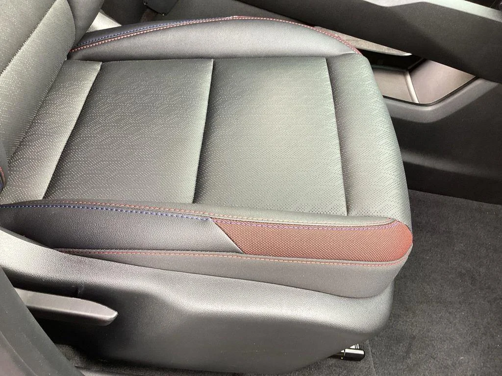 New 2026 Mosaic Black Metallic Chevrolet FWD RS image 18