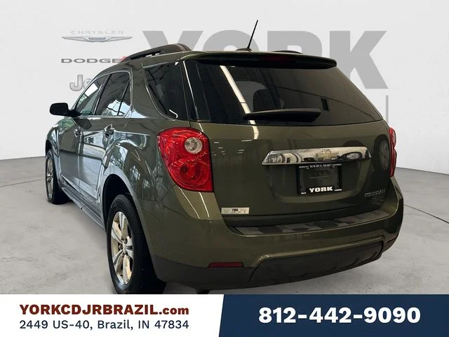 Used 2015 Green Chevrolet LT image 3