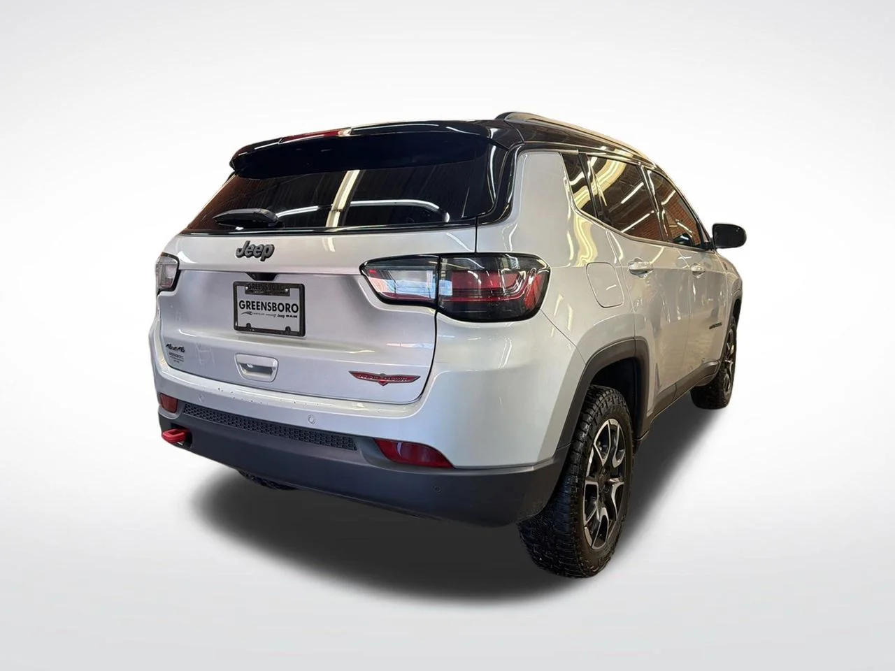 Used 2025 Silver Jeep Trailhawk image 6