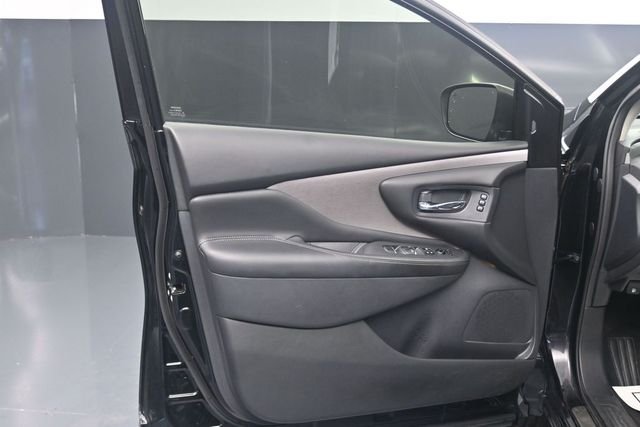 Used 2023 Black Nissan SL image 14
