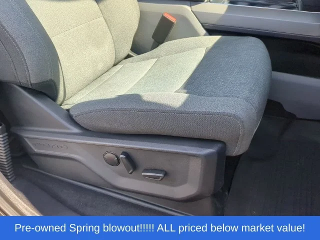 Used 2024 Silver Ford XLT image 45