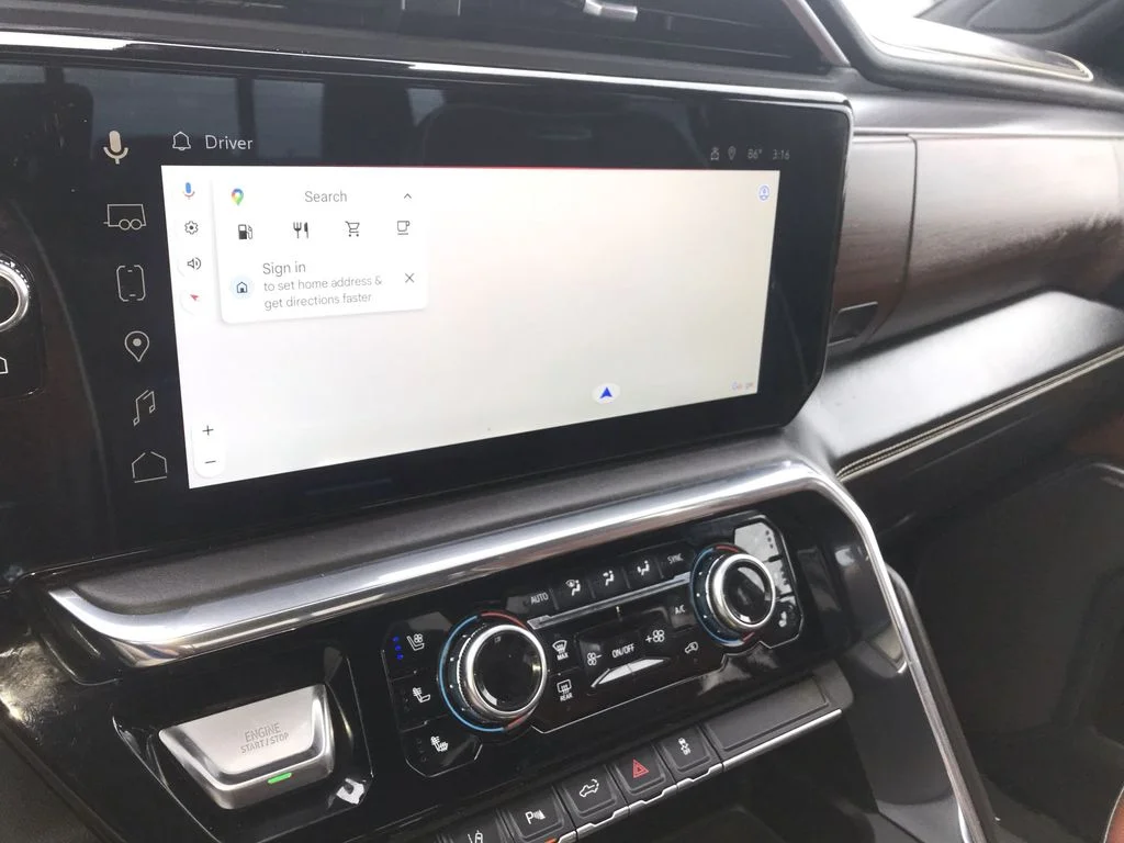 Used 2024 White GMC Denali Ultimate image 16
