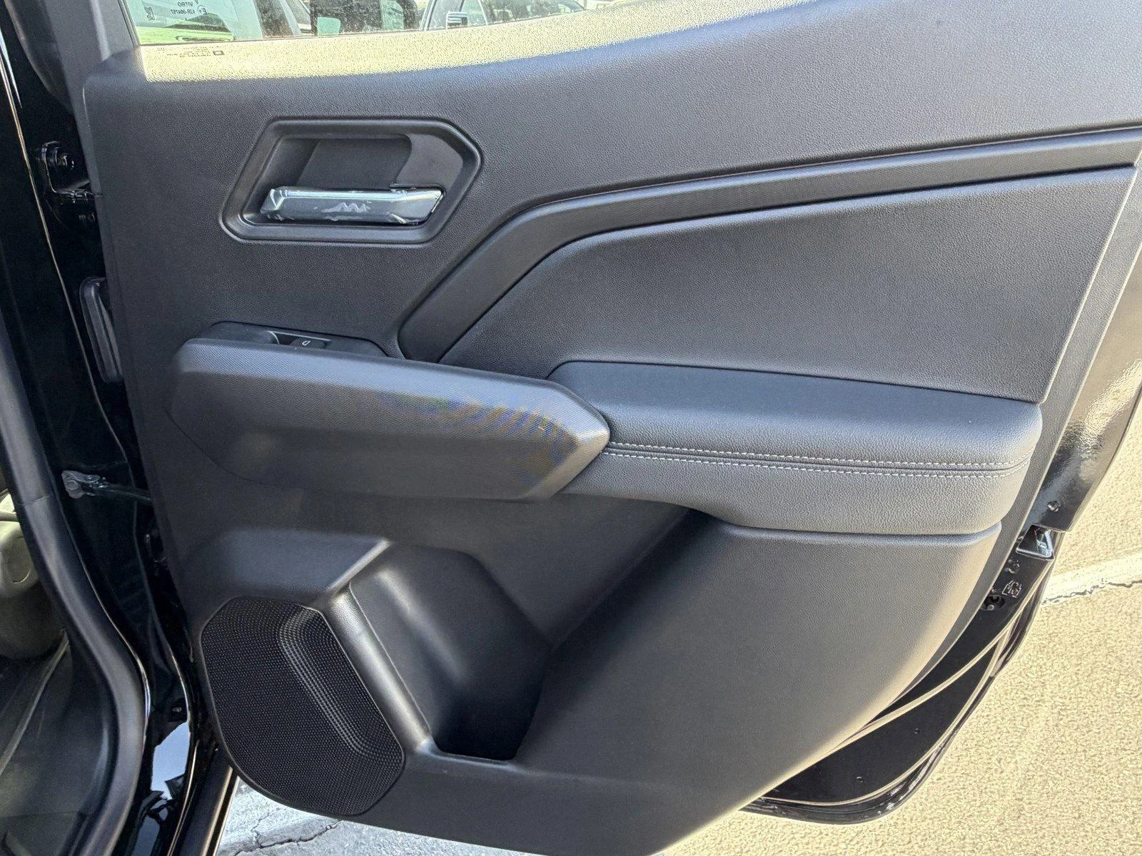 New 2026 Onyx Black GMC Elevation image 11