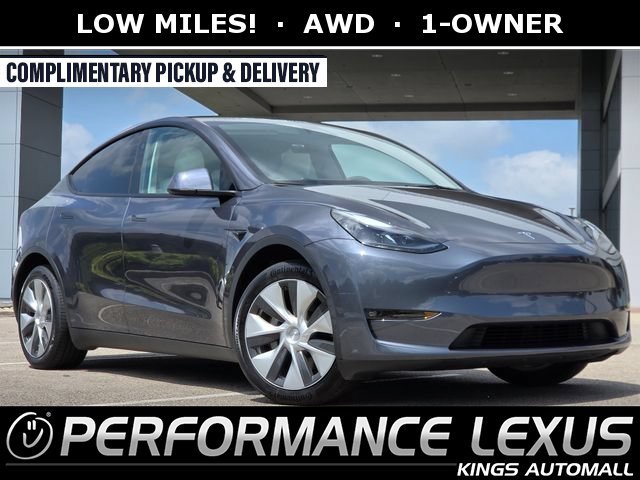 2023 Tesla Model Y Long Range Dual Motor All-Wheel Drive's photo